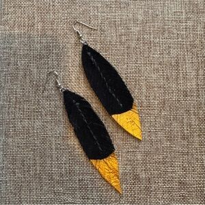 Noonday Collection, Birds of a Feather Earrings
